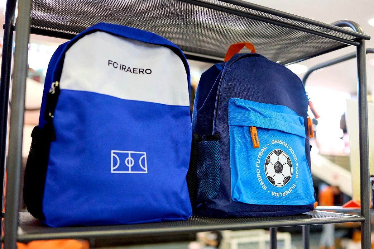 Брендированные рюкзаки FC IRAERO для фан-зоны клуба